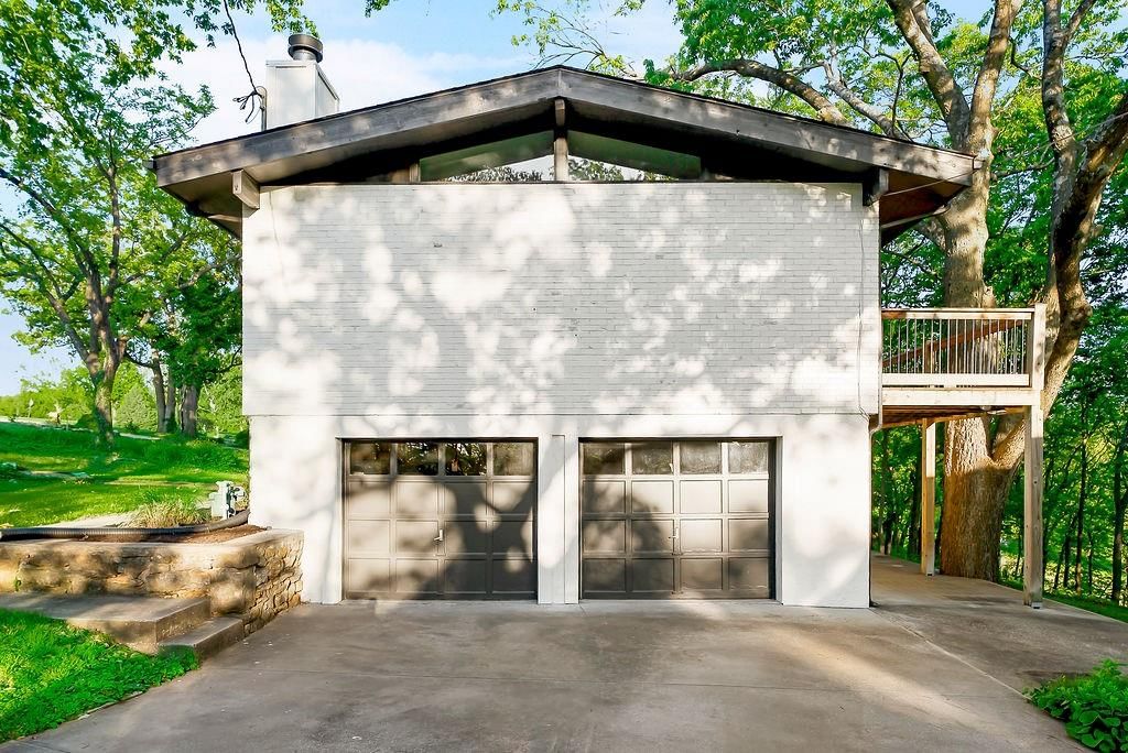250 Arapaho Circle — photo 32