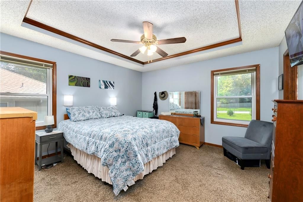 1204 NE Hunters Road — photo 26