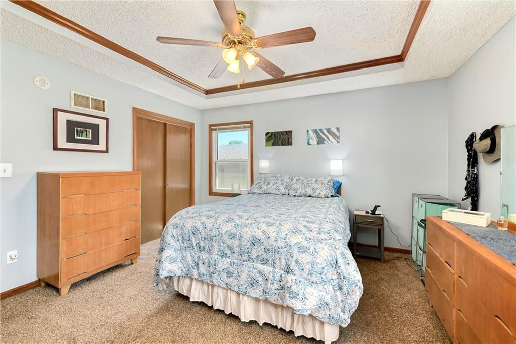 1204 NE Hunters Road — photo 28