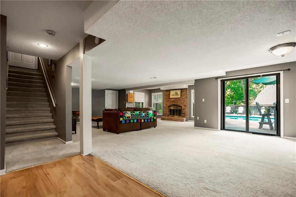 8304 W 99th Street — photo 28