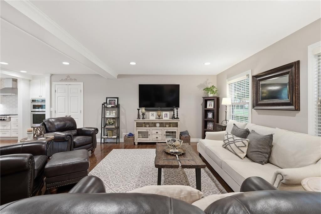 9640 Canterbury Street — photo 7