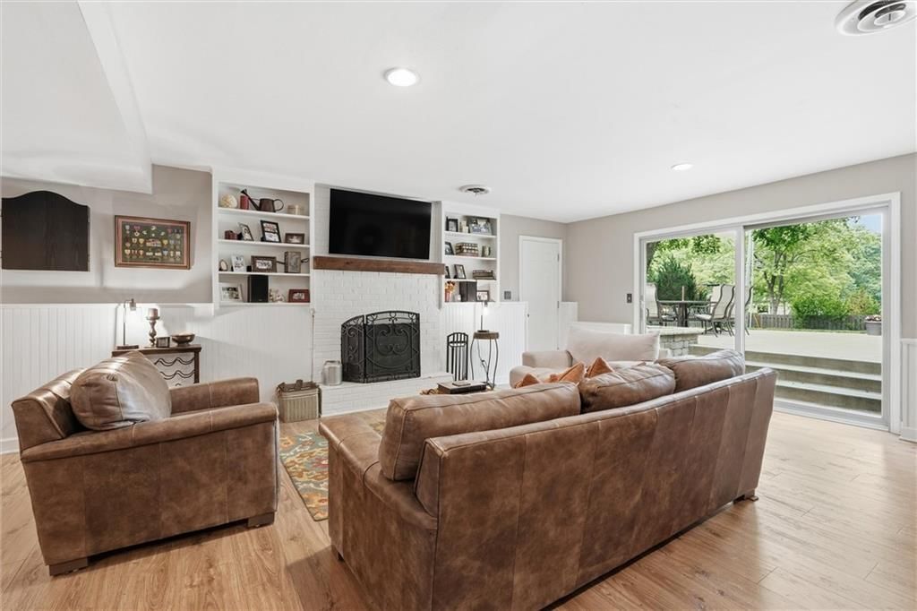 9640 Canterbury Street — photo 20
