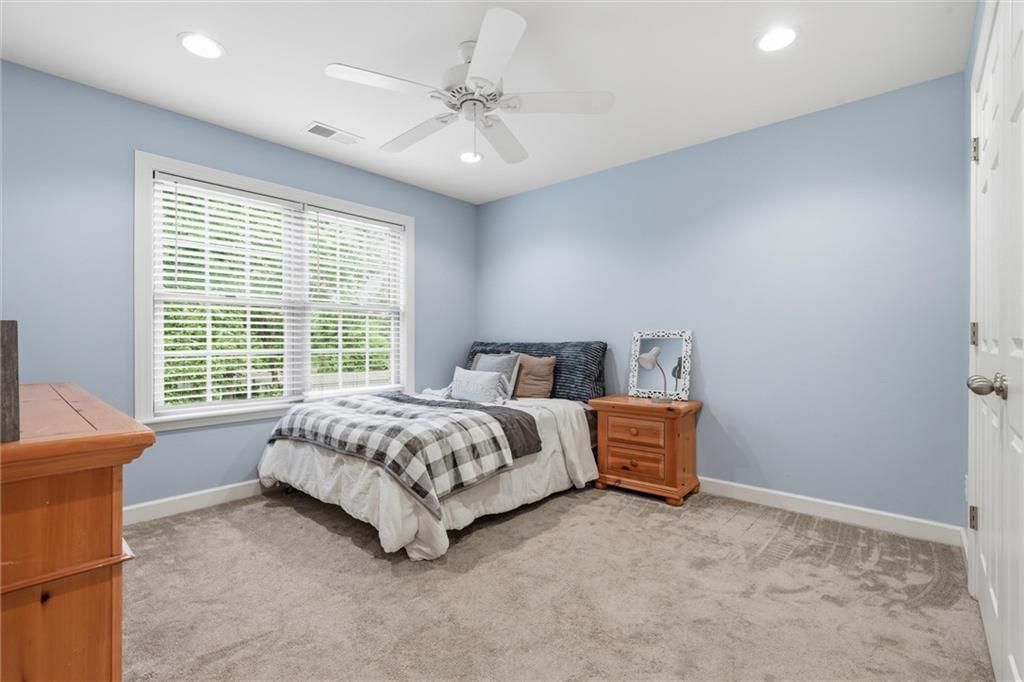 9640 Canterbury Street — photo 32