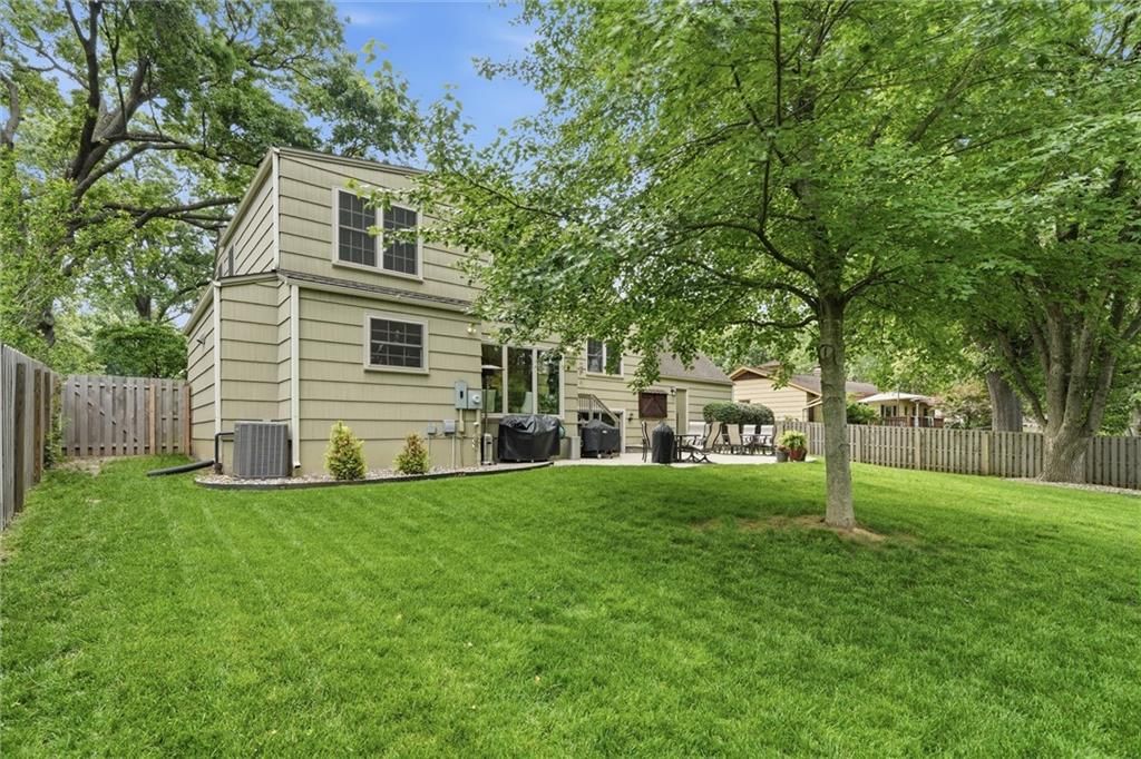 9640 Canterbury Street — photo 39