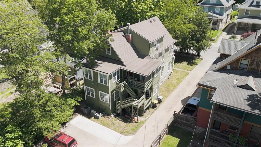 3226 Campbell Street — photo 2