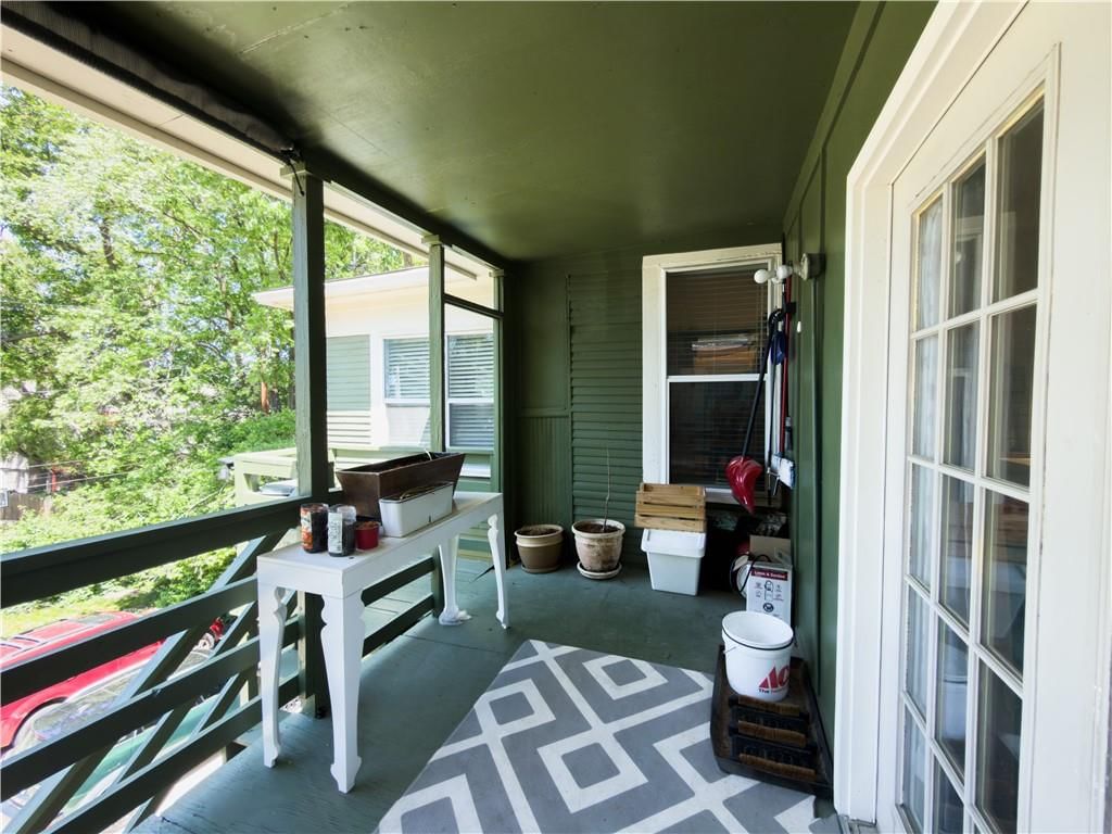 3226 Campbell Street — photo 20