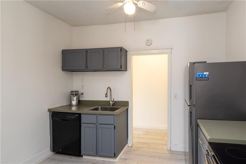 3226 Campbell Street — photo 26