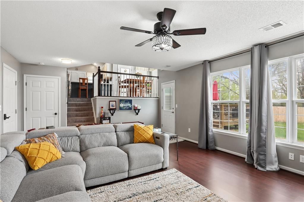 2518 SE Kimbrough Court — photo 9