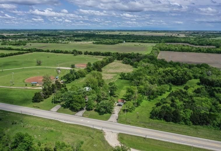 1405 US-59 Highway — photo 32
