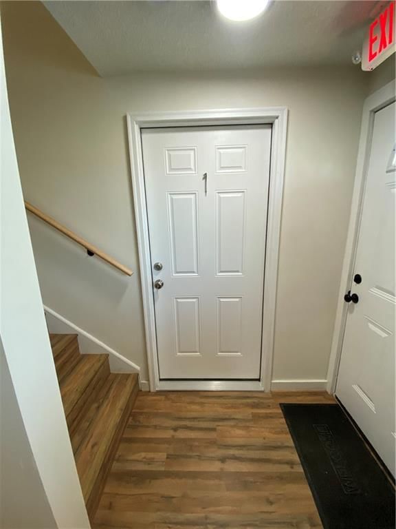 8705 E 63rd Trafficway — photo 2