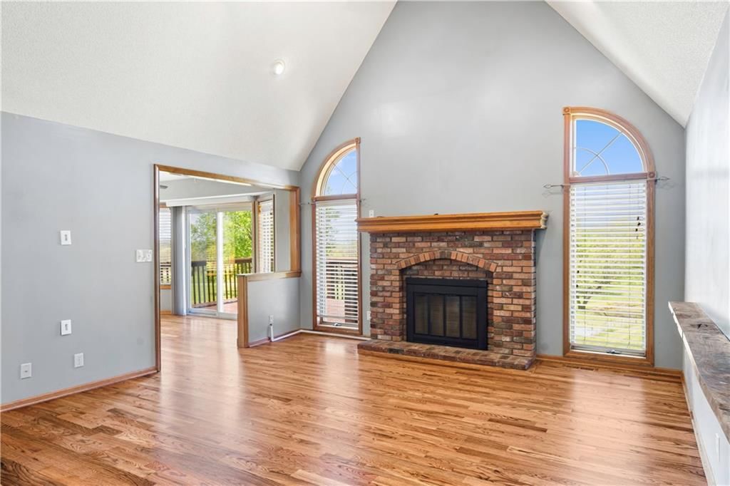 1720 Paddock Drive — photo 4