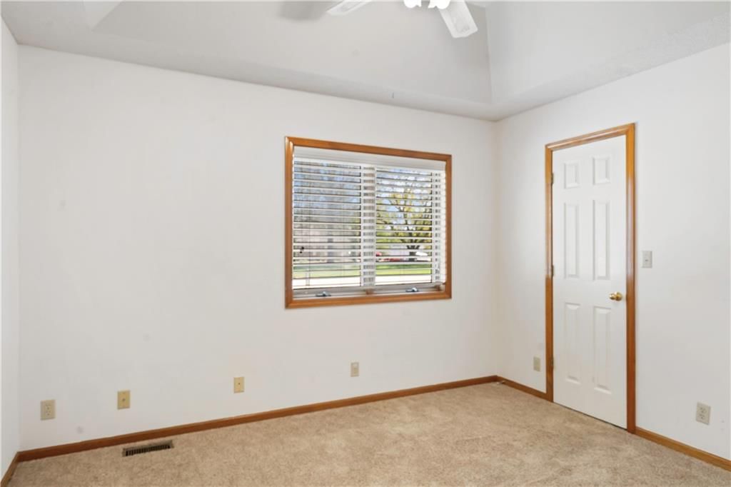 1720 Paddock Drive — photo 25