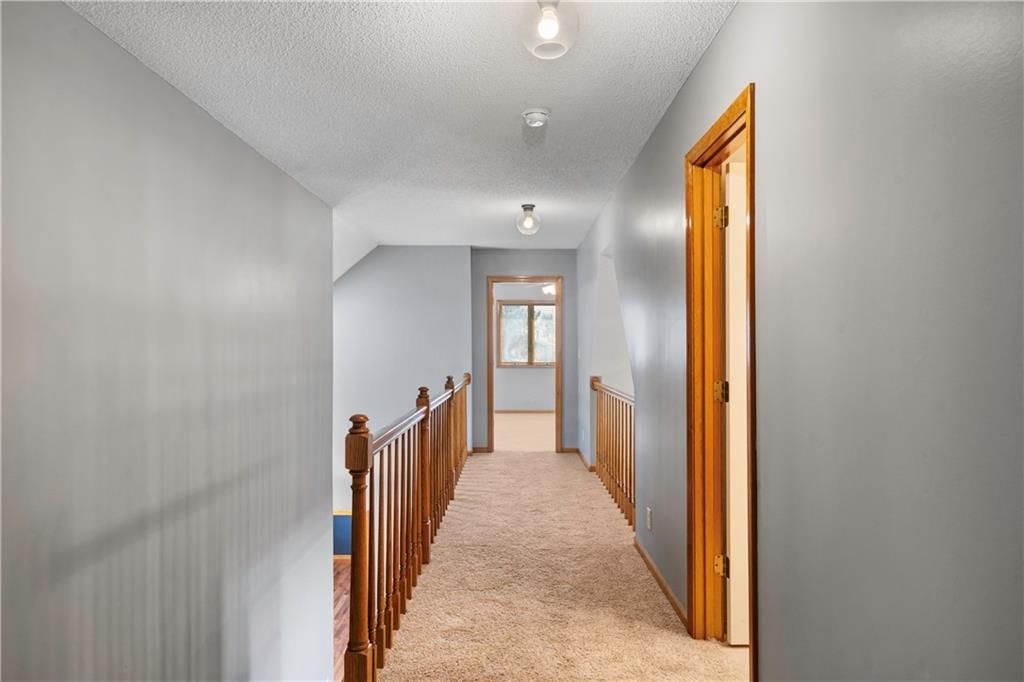 1720 Paddock Drive — photo 28