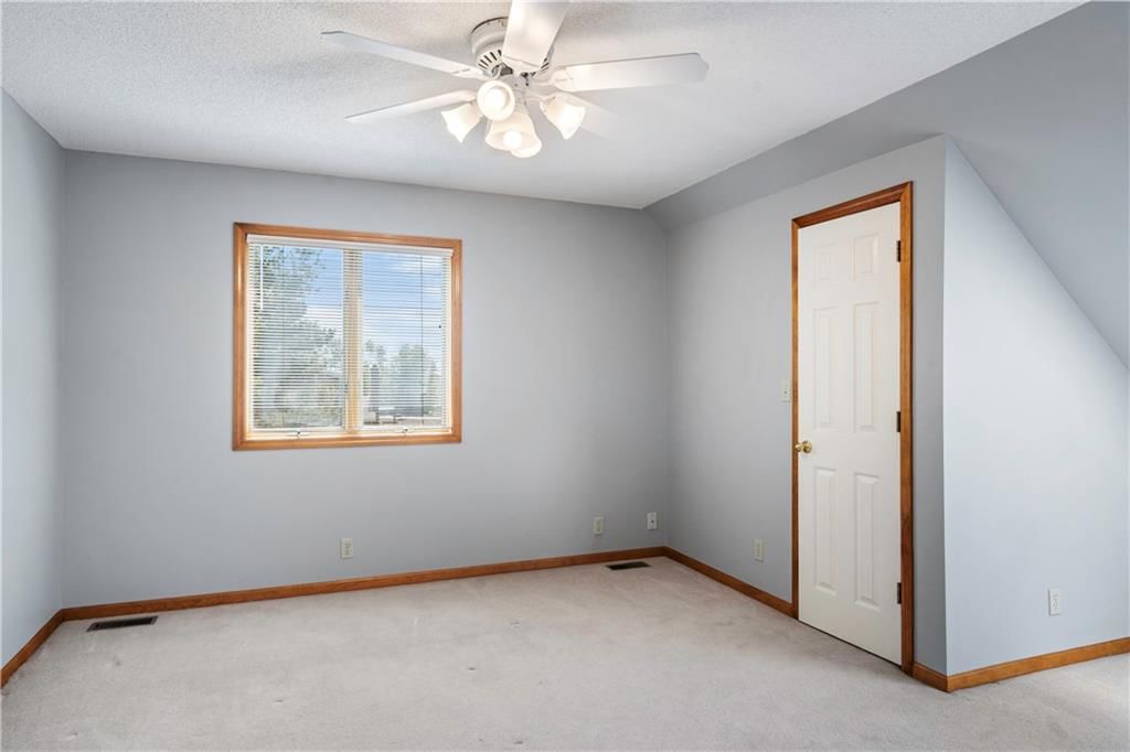 1720 Paddock Drive — photo 29