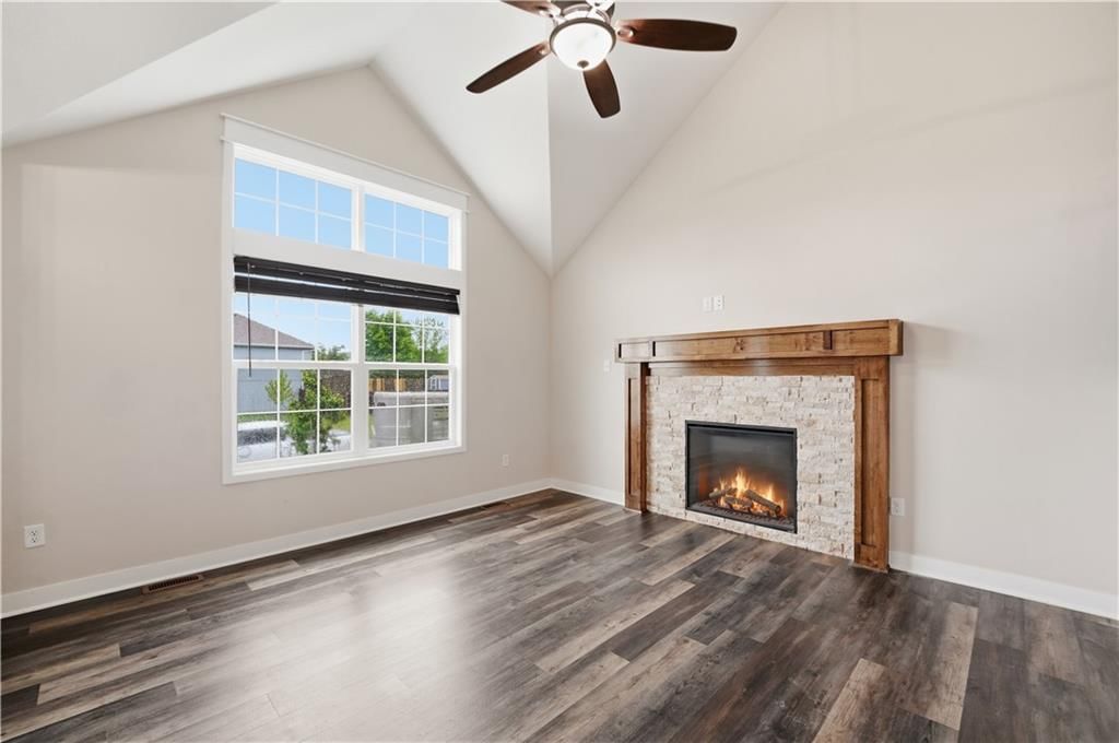 22100 Crystal Avenue — photo 5