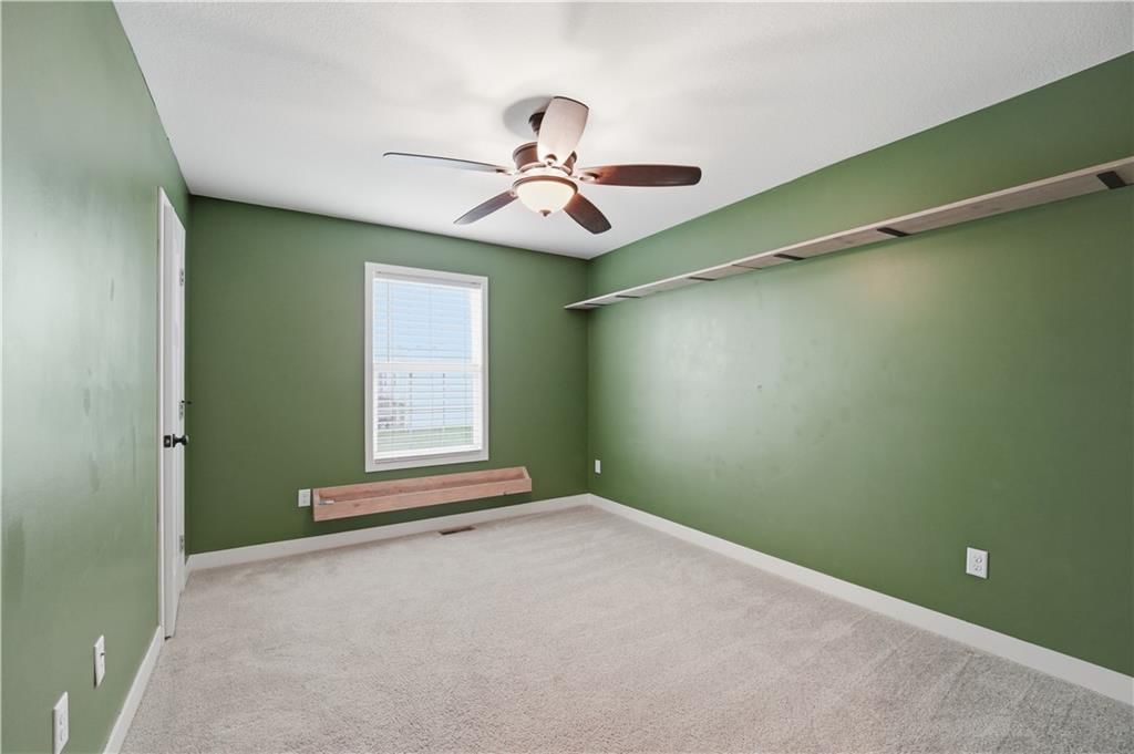 22100 Crystal Avenue — photo 12