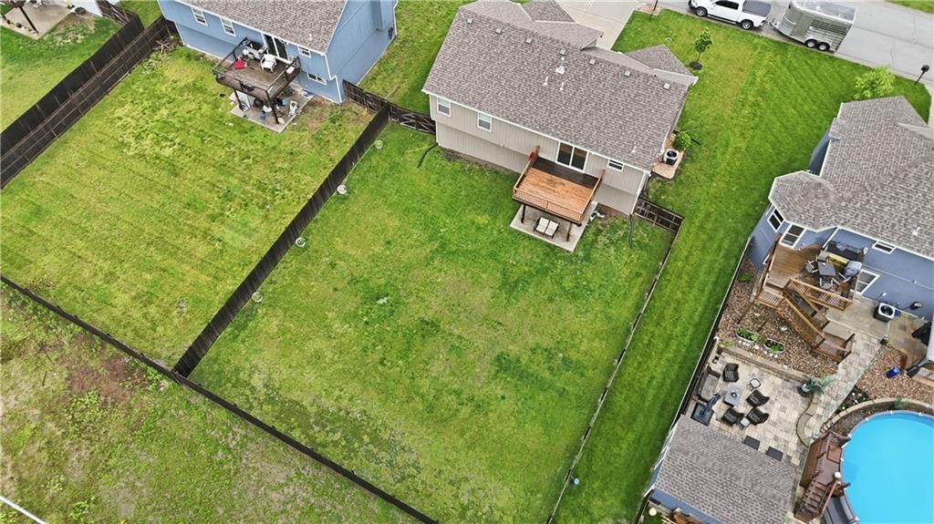 22100 Crystal Avenue — photo 24