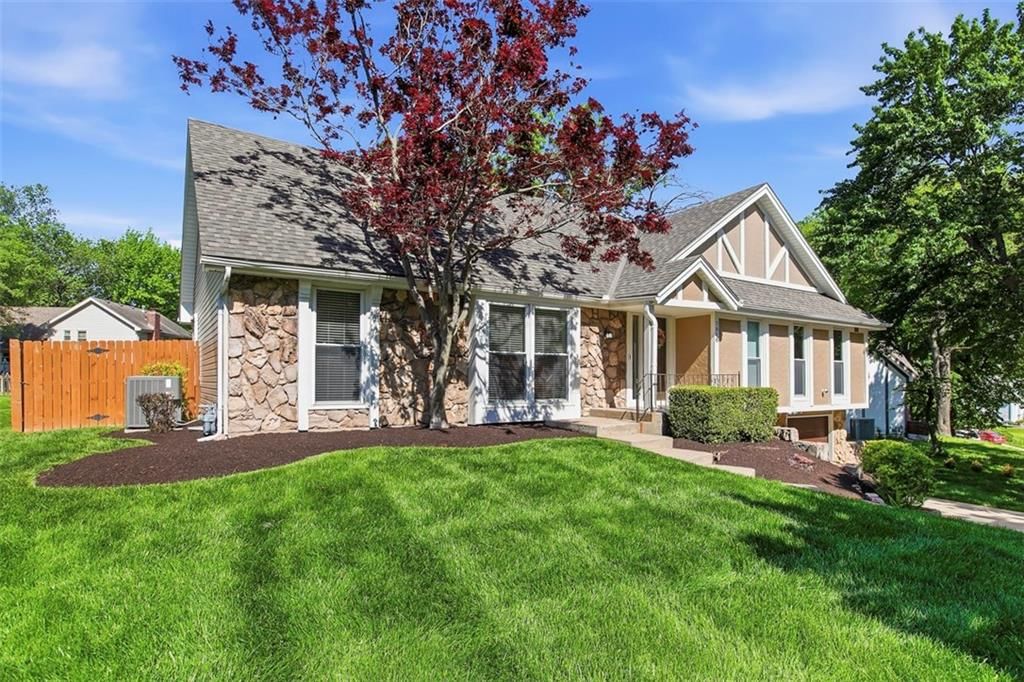 7918 N Northwood Road — photo 3