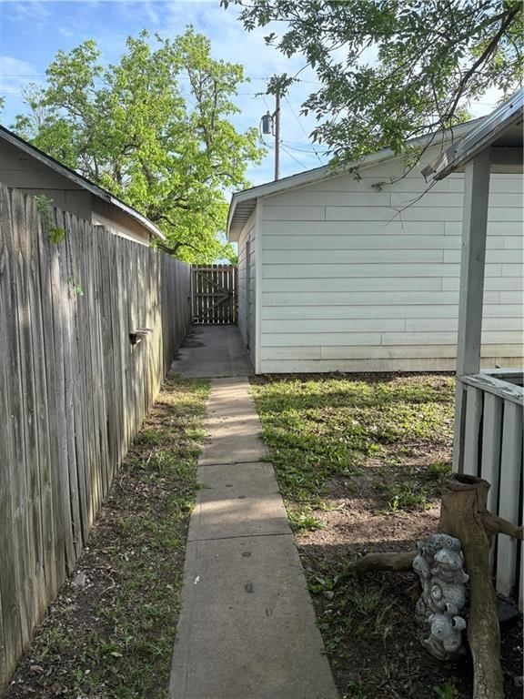 217 N 9th Street — photo 5