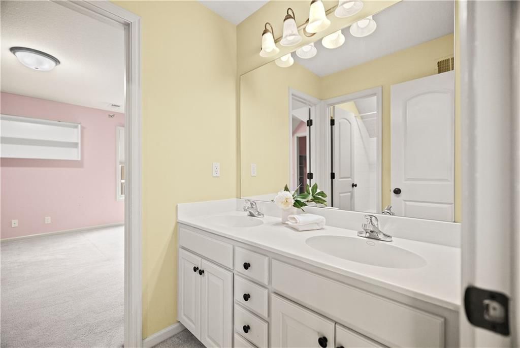 13244 Falmouth Street — photo 38