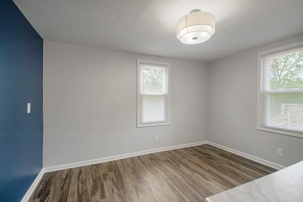 4833 FARLEY Avenue — photo 12