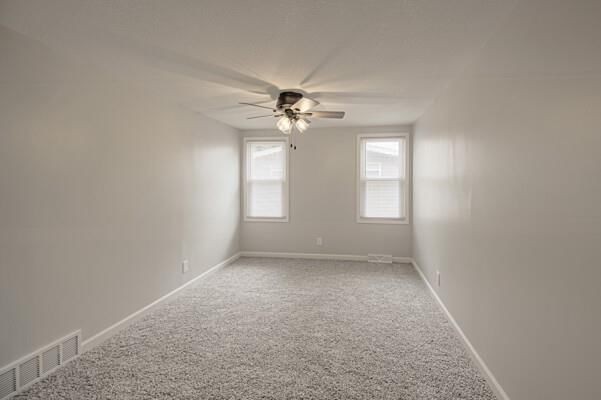 4833 FARLEY Avenue — photo 13