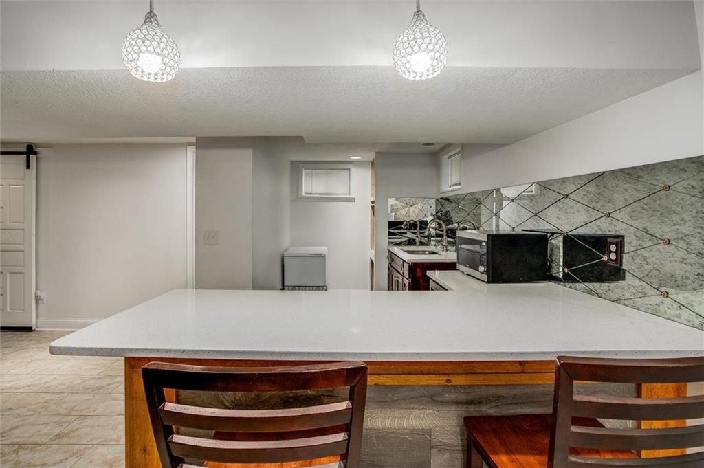 2817 Collin Street — photo 19