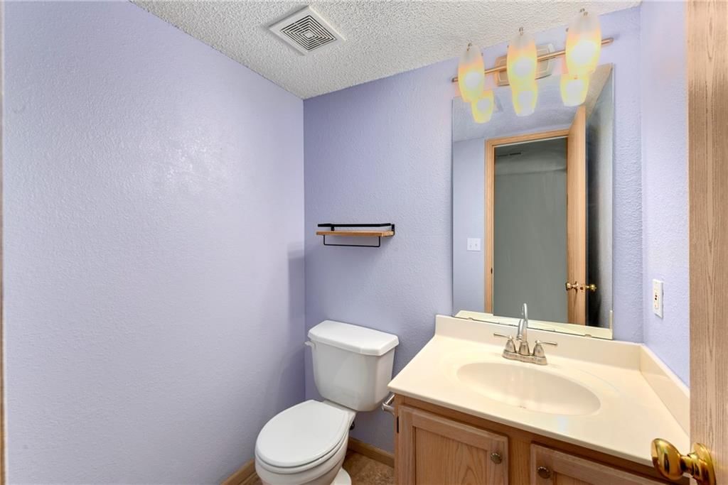 1327 SE Broadway Circle — photo 13