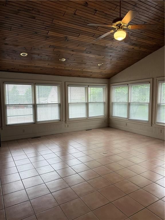 210 S Scott Avenue — photo 16