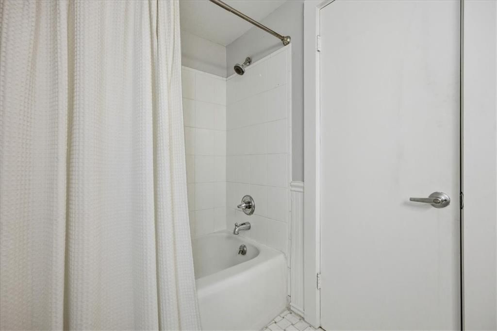 4300 W 71st Terrace — photo 26