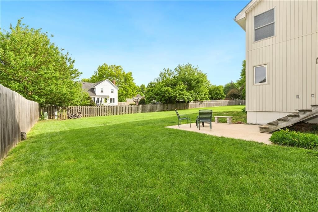 917 NW Winterset Street — photo 41