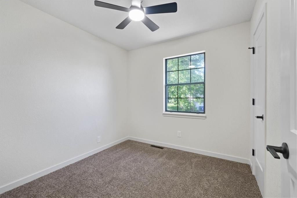 332 Flagstone Drive — photo 12