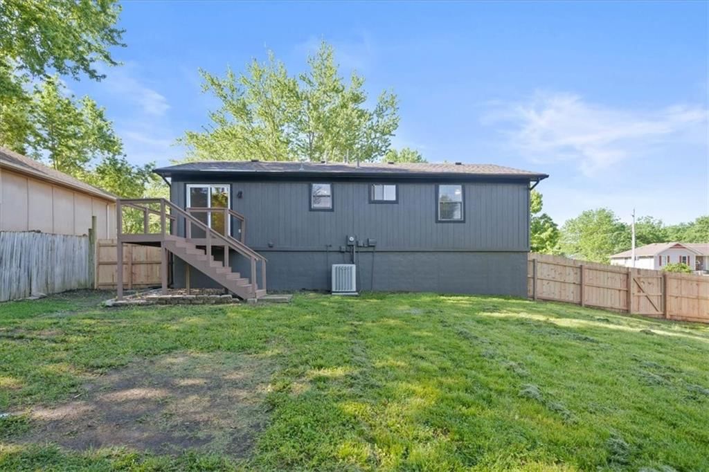 332 Flagstone Drive — photo 22
