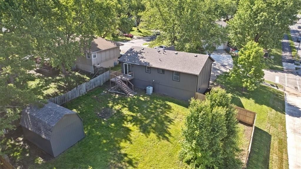 332 Flagstone Drive — photo 24