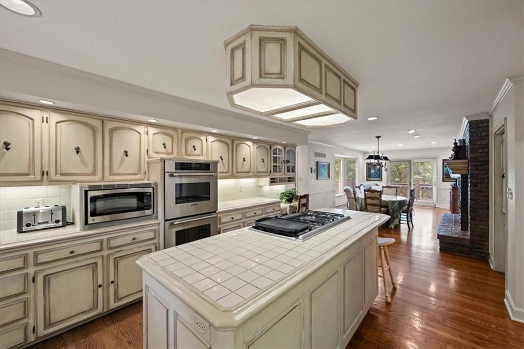 3600 W 119th Terrace — photo 16