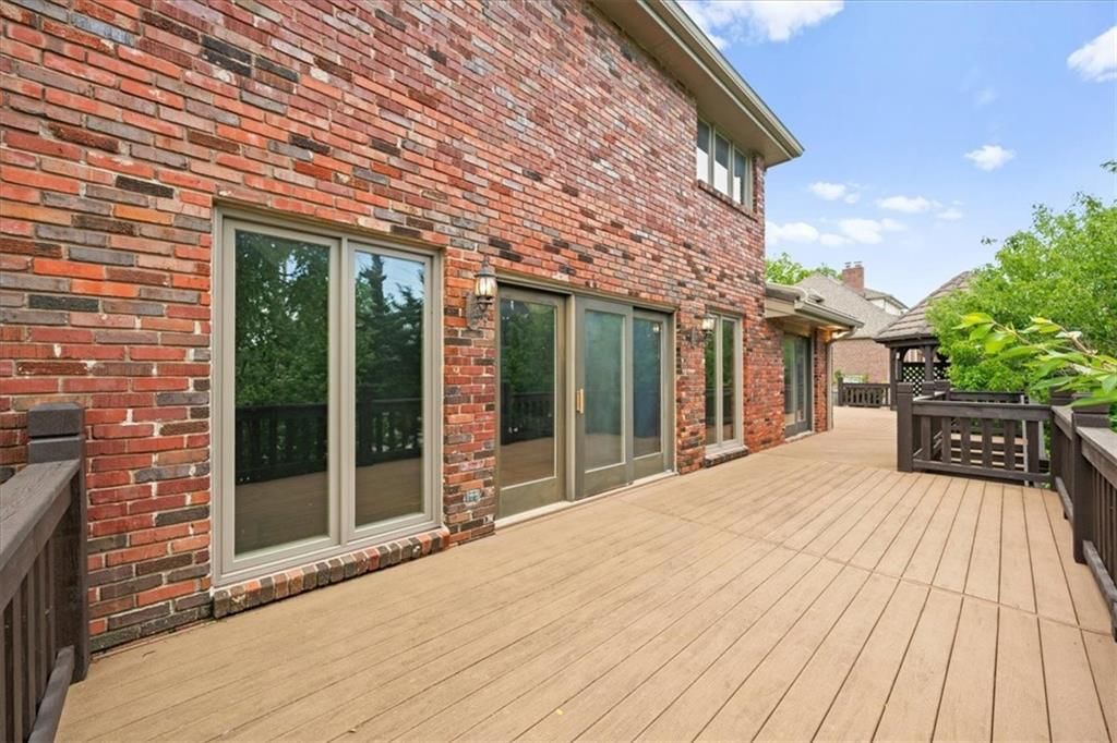 3600 W 119th Terrace — photo 38