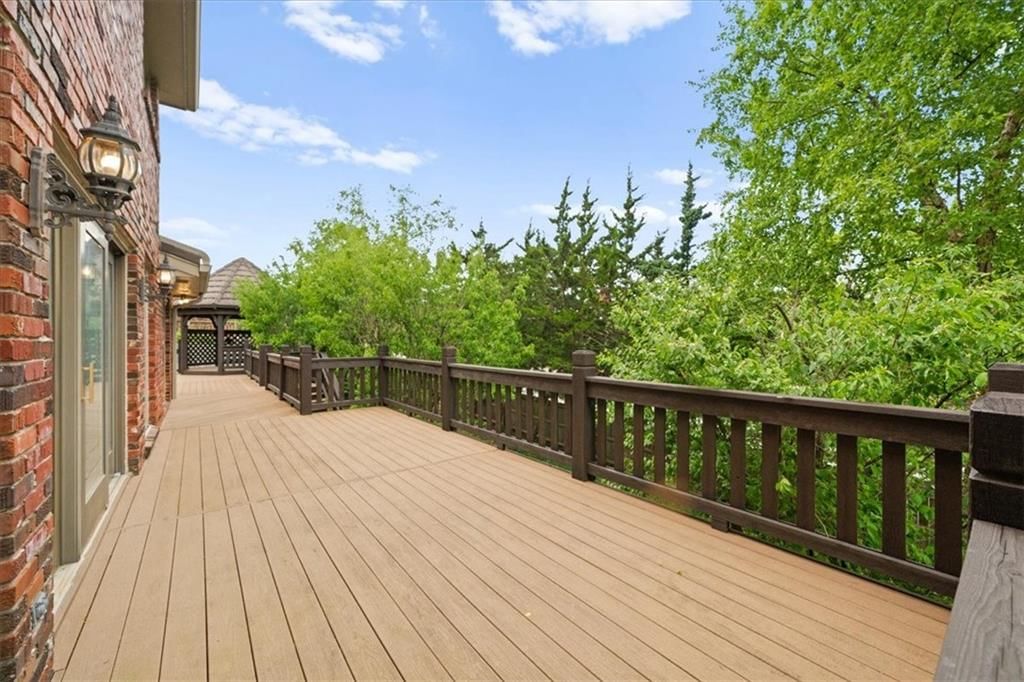 3600 W 119th Terrace — photo 39