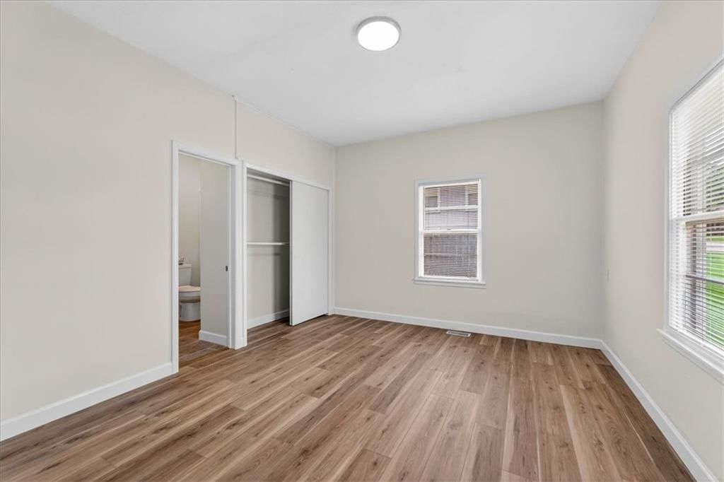 506 E 1st Street — photo 23