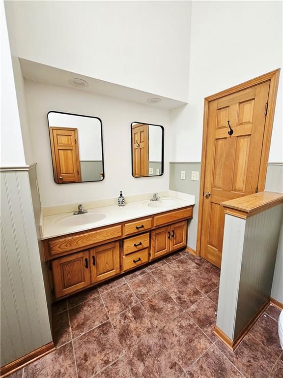 8638 Greenwood Lane — photo 25