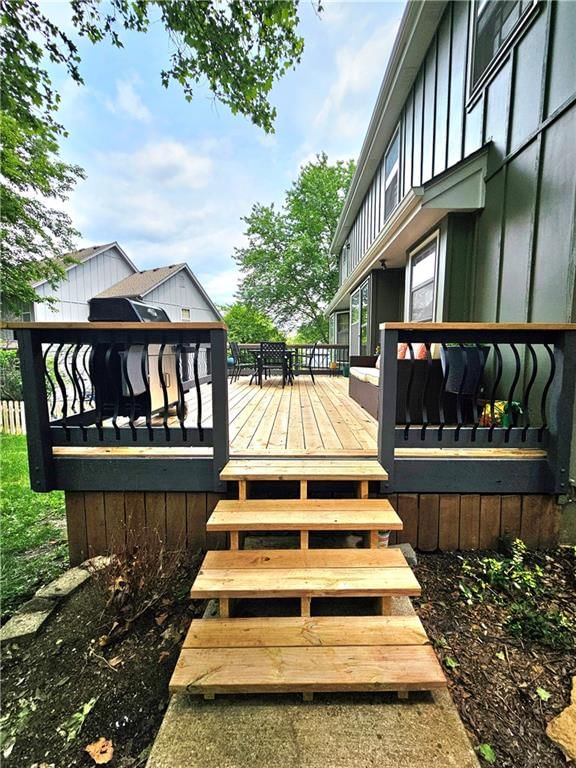 8638 Greenwood Lane — photo 31