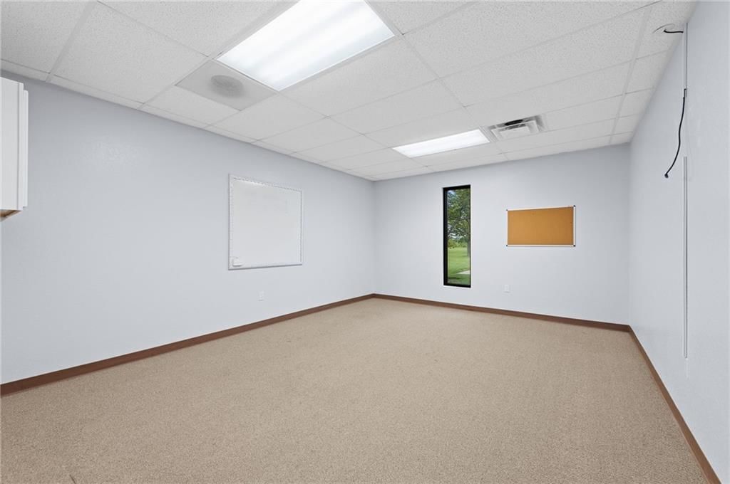 12320 Parallel Parkway — photo 67