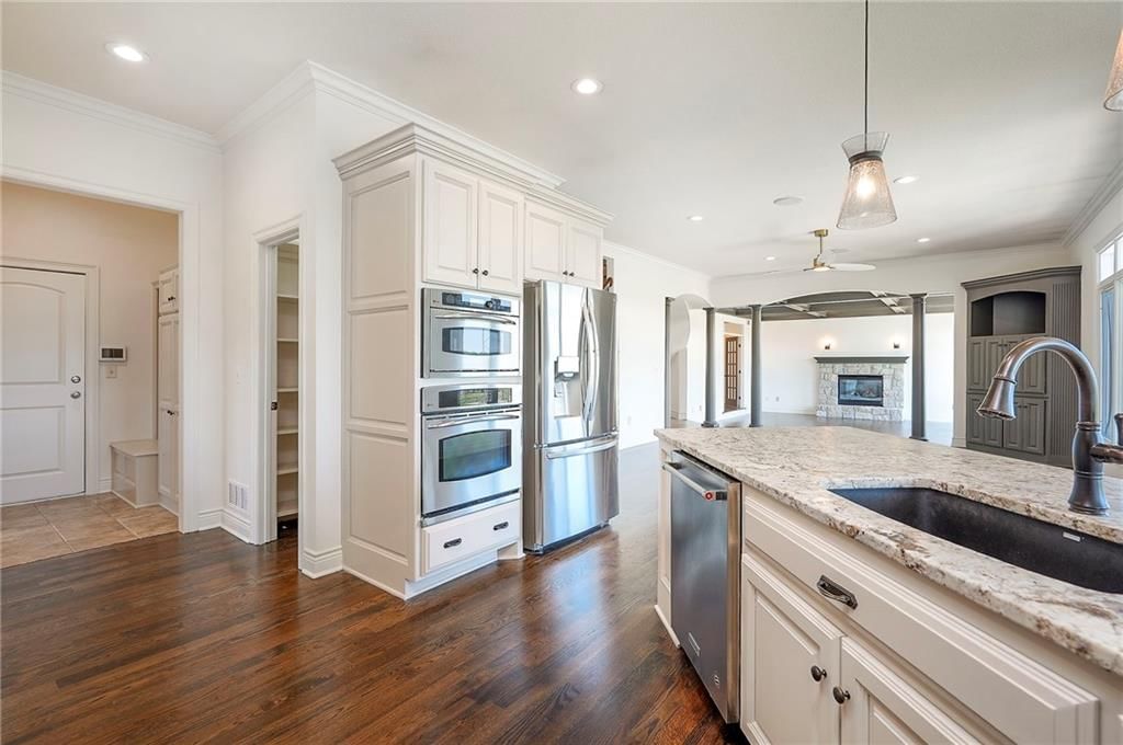 15225 Perry Street — photo 22