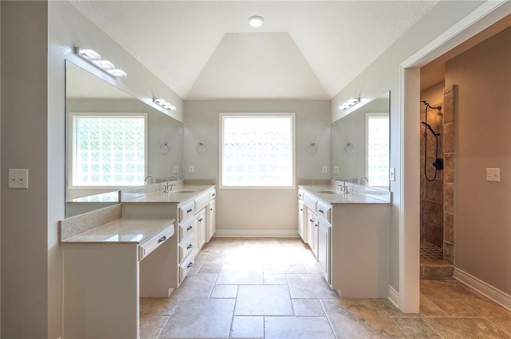 15225 Perry Street — photo 34