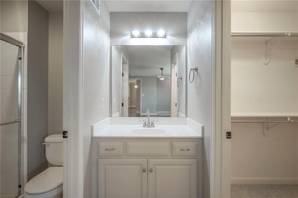 15225 Perry Street — photo 48