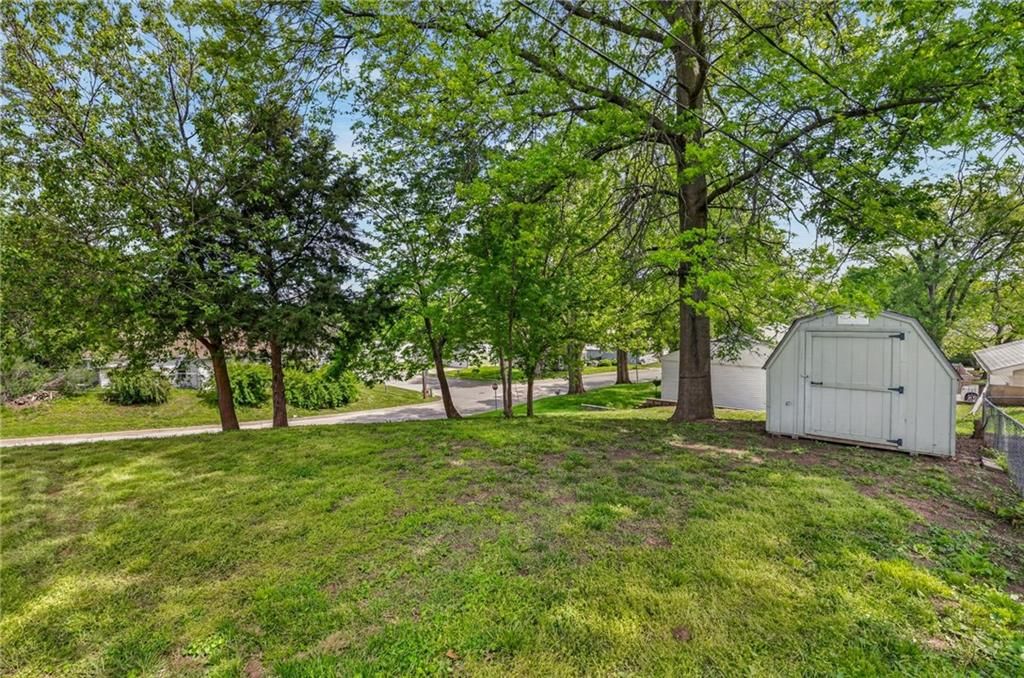 101 Rader Street — photo 6