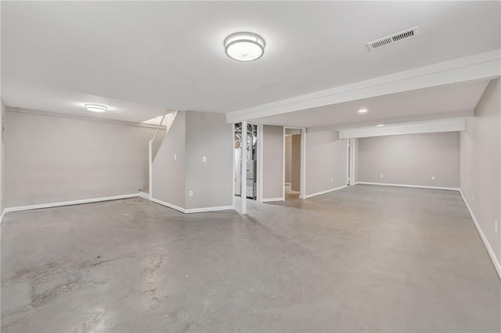 101 Rader Street — photo 22