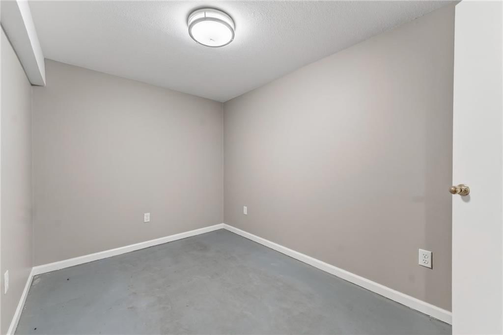 101 Rader Street — photo 30