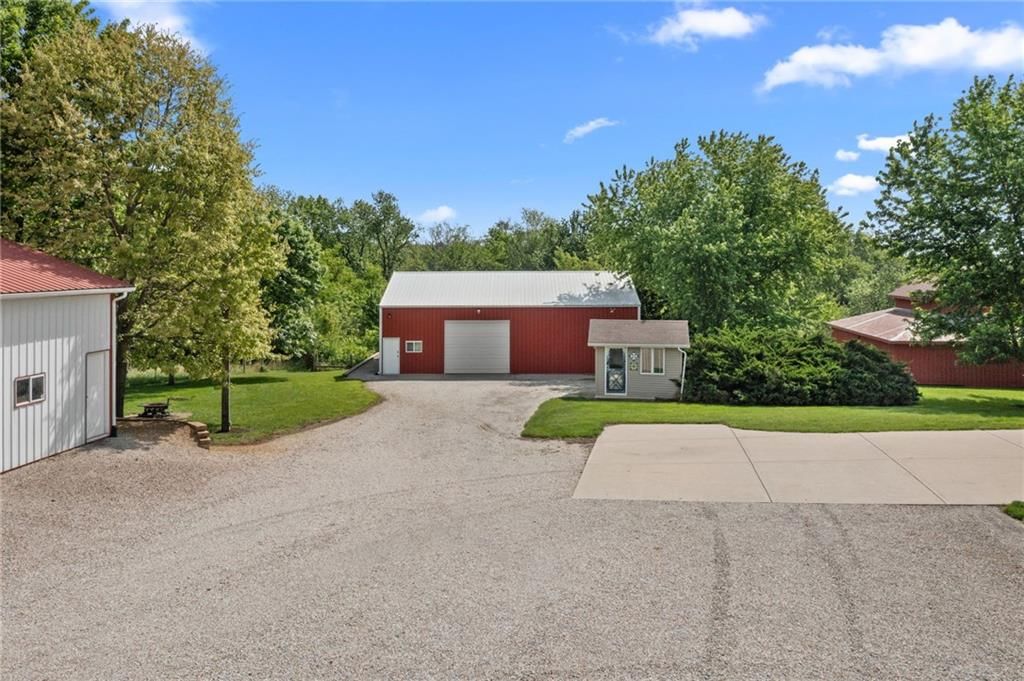 35559 Metcalf Road — photo 66