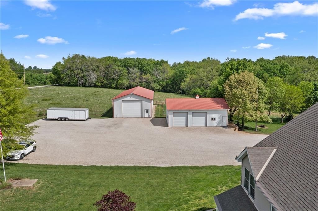 35559 Metcalf Road — photo 67