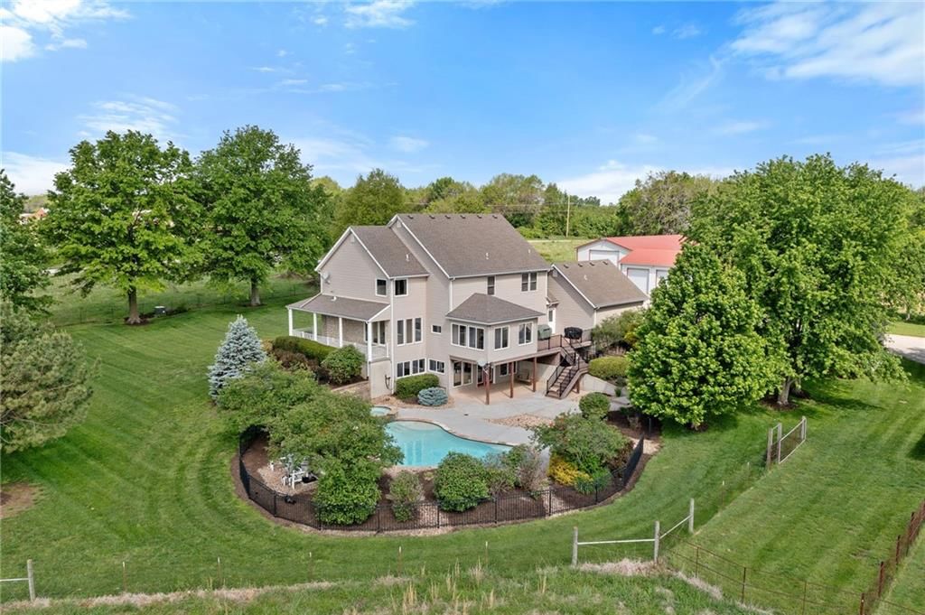 35559 Metcalf Road — photo 70